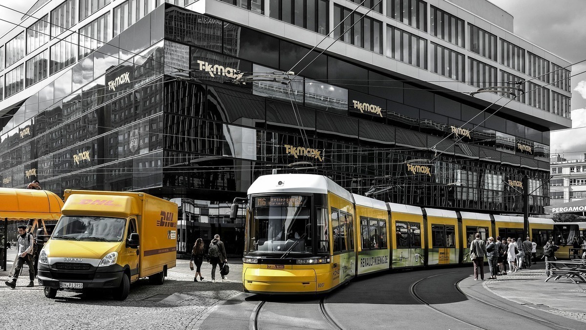 Mobilität & Verkehr in Ulm – Anbindung, Parken und ÖPNV im Überblick